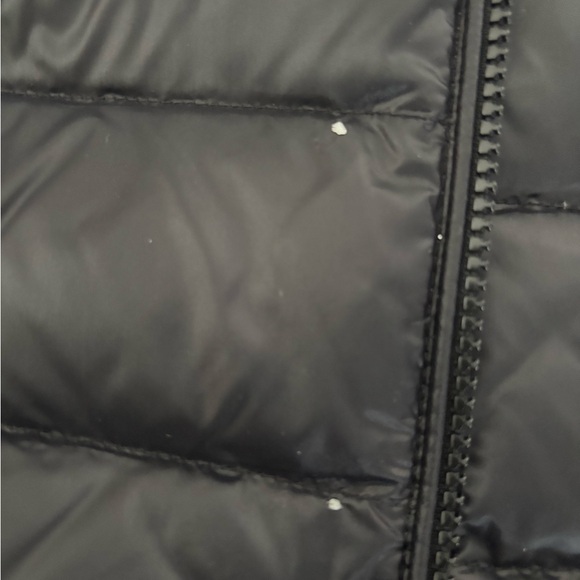 Armani Exchange Women's Sleek Black Puffer Coat - Picture 6 of 7